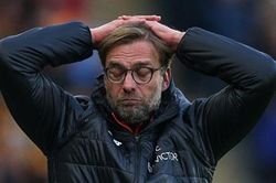 Máy tính dự đoán Liverpool còn bao nhiêu cơ hội vô địch Premier League?