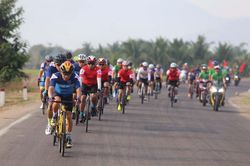 8 cua rơ Gia Lai tranh tài ở Giải Đua xe đạp TP. Tuy Hòa