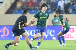 U23 Thái Lan 'trút giận'