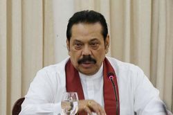 Thủ tướng Sri Lanka Mahinda Rajapaksa đã đệ đơn từ chức
