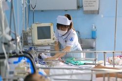 Bộ Y tế: Lấy mẫu xét nghiệm các trường hợp nghi ngờ viêm gan cấp tính