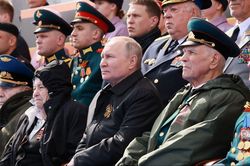 Tổng thống Putin: Quân đội Nga đang chiến đấu vì người dân Donbass