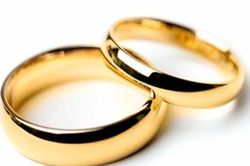 Bắt 'nữ quái' lừa đảo bằng vàng giả