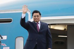 Thủ tướng lên đường dự Hội nghị Cấp cao đặc biệt ASEAN-Hoa Kỳ