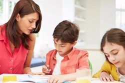 3 câu bố mẹ thường xuyên hỏi sẽ giúp trẻ trở nên ham học