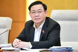 Chủ tịch Quốc hội: 'Thị trường chứng khoán quá bất thường'