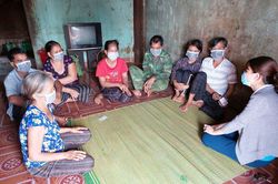 Chung một dòng sông - Kỳ 2: Những cuộc xe duyên xuyên biên giới