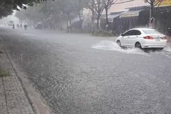 Chủ động ứng phó với mưa lớn và nguy cơ xảy ra lũ quét, sạt lở đất