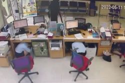 Nút báo động kết nối với Công an khiến tên cướp ngân hàng 'bó tay'