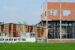 Khởi tố, bắt tạm giam chủ khu đất Tịnh thất Bồng Lai