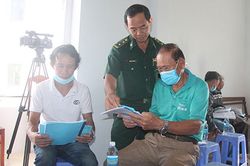 Gần 100 ngư dân được tuyên truyền các quy định về chống khai thác IUU, bảo hộ ngư dân