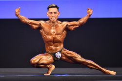 Cơ bắp của Phạm Văn Mách ở độ tuổi 46