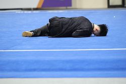 VĐV Wushu Việt Nam đổ gục trên sân đấu, lỡ cơ hội giành HCV