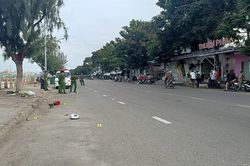 Mâu thuẫn trước quán nhậu, dùng ô-tô truy sát đối phương