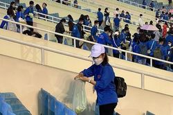 Hình ảnh đẹp về tình nguyện viên SEA Games trên sân vận động Quốc gia Mỹ Đình
