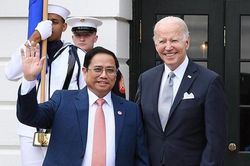 Thủ tướng Phạm Minh Chính gặp Tổng thống Hoa Kỳ Joe Biden, dự tiệc chiêu đãi tại Nhà Trắng