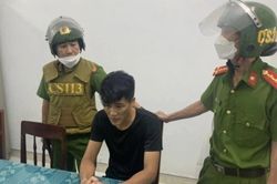 Bị bạn trai nhốt trong nhà đánh đập dã man, cô gái khóc lóc gọi điện thoại cầu cứu cảnh sát
