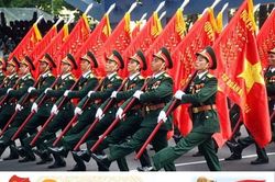 Cảnh giác với âm mưu phi chính trị hóa lực lượng vũ trang