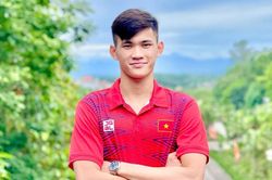 Kỷ lục gia SEA Games Thanh Bảo mong thoát nghèo nhờ bơi lội