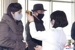 Nhà lãnh đạo Kim Jong-un nhận định Triều Tiên đang đối mặt với 'xáo trộn lớn' do Covid-19