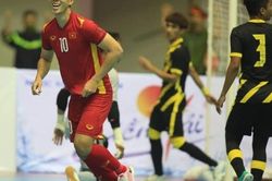 Thắng đậm Malaysia 7-1, tuyển Futsal Việt Nam dẫn đầu cuộc đua vô địch SEA Games 31