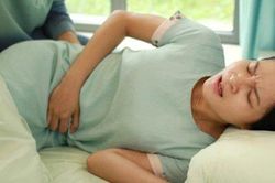 Ngày chị dâu bị sảy thai, cả nhà náo loạn khi biết lí do thực sự