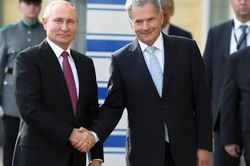 Ông Putin cảnh báo Phần Lan nếu gia nhập NATO