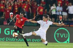 U23 Việt Nam 2-0 U23 Timor Leste: Đôi cánh 'vàng' của thầy Park