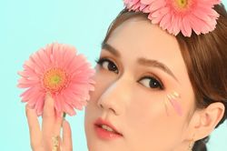 Hương Giang khẳng định chia tay Đình Tú không liên quan đến người thứ 3