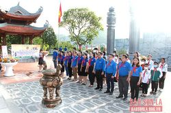 Hội đồng Đội tỉnh: Lễ báo công dâng Bác