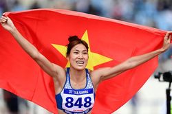 HCV 100 m rào nữ của Bùi Thị Nguyên