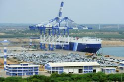 Dự án Trung Quốc tài trợ góp phần khiến kinh tế Sri Lanka chao đảo