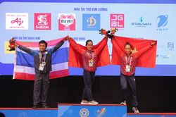 Ngắm cơ bắp như tạc tượng của nữ lực sĩ vô địch SEA Games 31