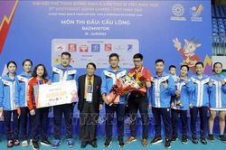 SEA Games 31: Khen thưởng Đội tuyển nữ Cầu lông Việt Nam