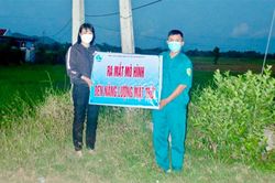 Ra mắt mô hình 'Chiếu sáng bằng đèn năng lượng mặt trời'