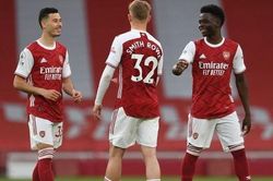 Thua 0-2 Newcastle, Arsenal dần hết cơ hội dự Champions League