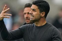 HLV Arteta: 'Arsenal kém Newcastle 100 lần, không đủ trình dự Cúp C1'