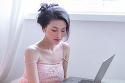 Ngay cả Hoa hậu Trái Đất Phương Khánh cũng có lúc chênh vênh, sợ hãi thất bại