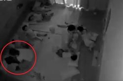 Vụ bé 27 tháng bị trùm nilon đen lên đầu: Nữ giáo viên mầm non giải trình thế nào?