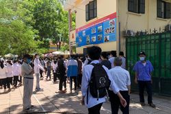 Ban chỉ đạo kỳ thi tốt nghiệp THPT 2022 Hà Nội được thành lập với 69 thành viên