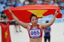 Lò Thị Hoàng phá kỷ lục SEA Games, làm nên lịch sử cho điền kinh Việt Nam