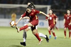 Bán kết bóng đá nữ Việt Nam - Myanmar (1-0): Việt Nam vào chung kết