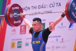 Lực sỹ Lại Gia Thành phá kỷ lục SEA Games của chính mình
