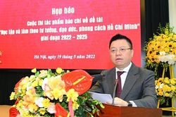 Phát động cuộc thi báo chí về học tập và làm theo Bác Hồ