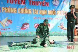 Trang bị kỹ năng phòng, chống tai nạn đuối nước cho gần 300 học sinh