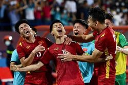 Đội hình dự kiến U23 Việt Nam vs U23 Malaysia: Ông Park chơi tất tay