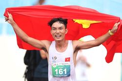 Hoàng Nguyên Thanh giành Huy chương vàng lịch sử cho điền kinh Việt Nam