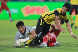 Thủ môn U23 Malaysia thành tội đồ vì không nghe lời HLV