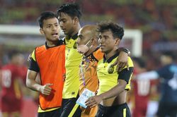 Báo Malaysia viết gì sau thất bại của đội nhà trước U23 Việt Nam?