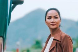Hoa hậu H'Hen Niê tuổi 30: 'Tôi phải làm việc để thoát nghèo đã rồi mới kết hôn'